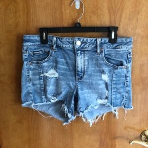 Light wash, ripped/frayed denim shorts!